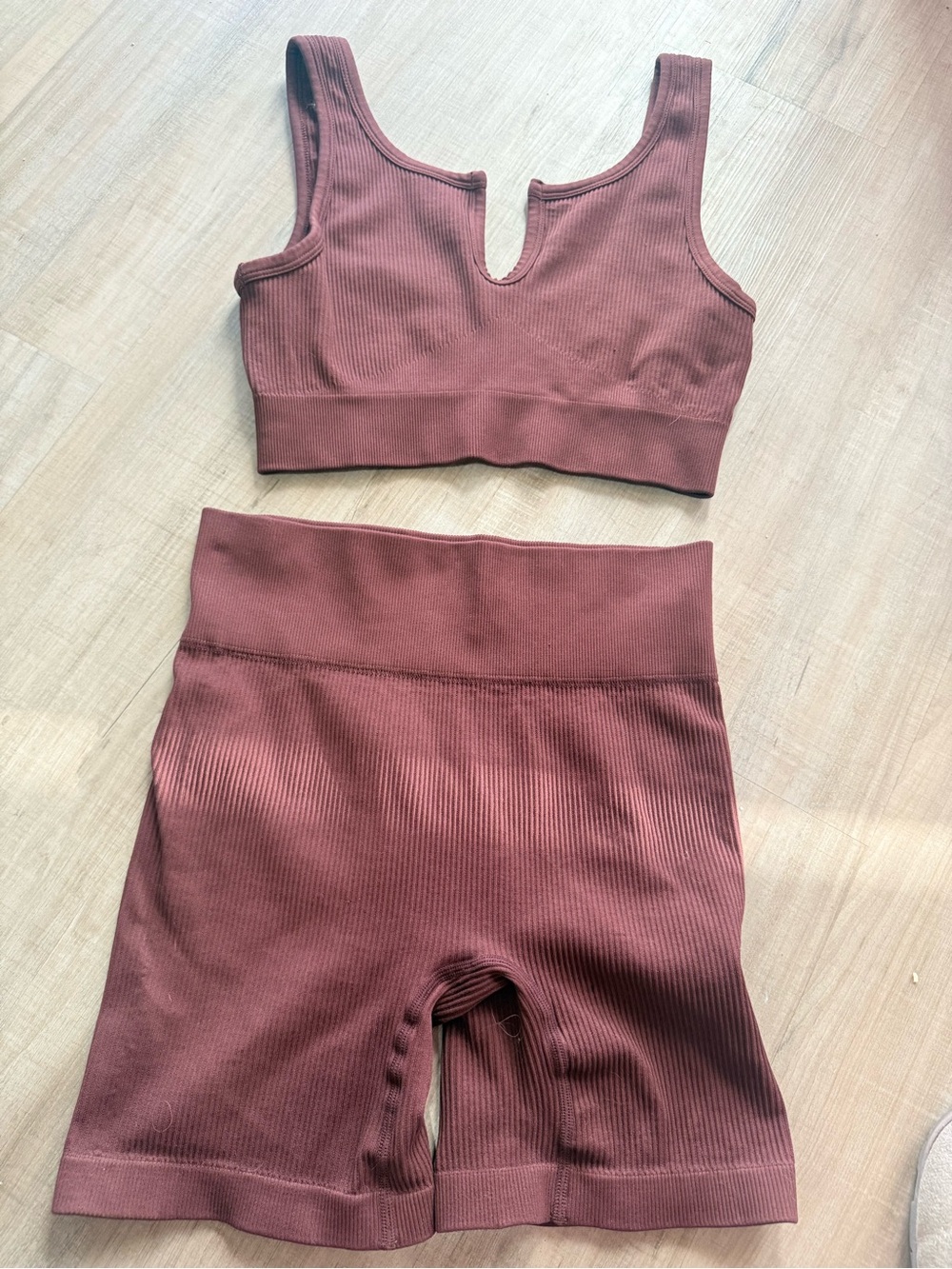 Seamless Ribbed Crop Top and Bike Shorts Set - Rust